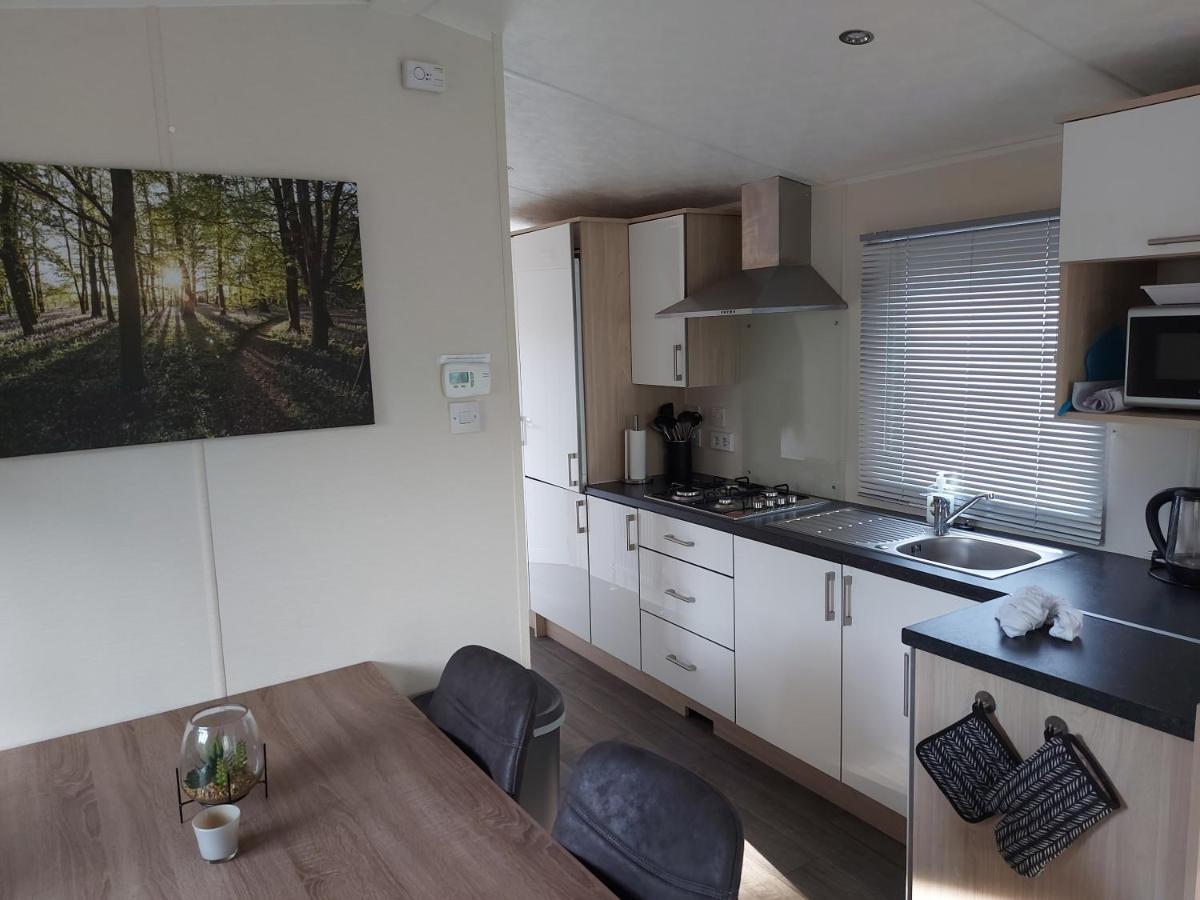 비크버겐 Chalet Wanama. Gelegen Op Het Vakantiepark Het Lierderholt Op De Veluwe. 빌라 외부 사진